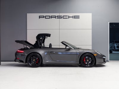 2017 Porsche 911 911 Carrera 4S Cabriolet