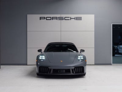 2025 Porsche 911 Carrera GTS Cabriolet