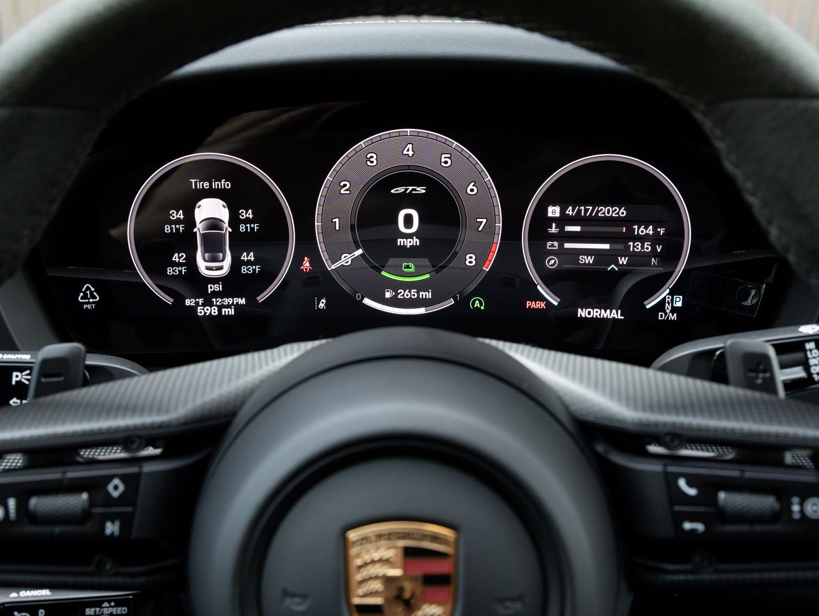 2025 Porsche 911 Carrera GTS Cabriolet