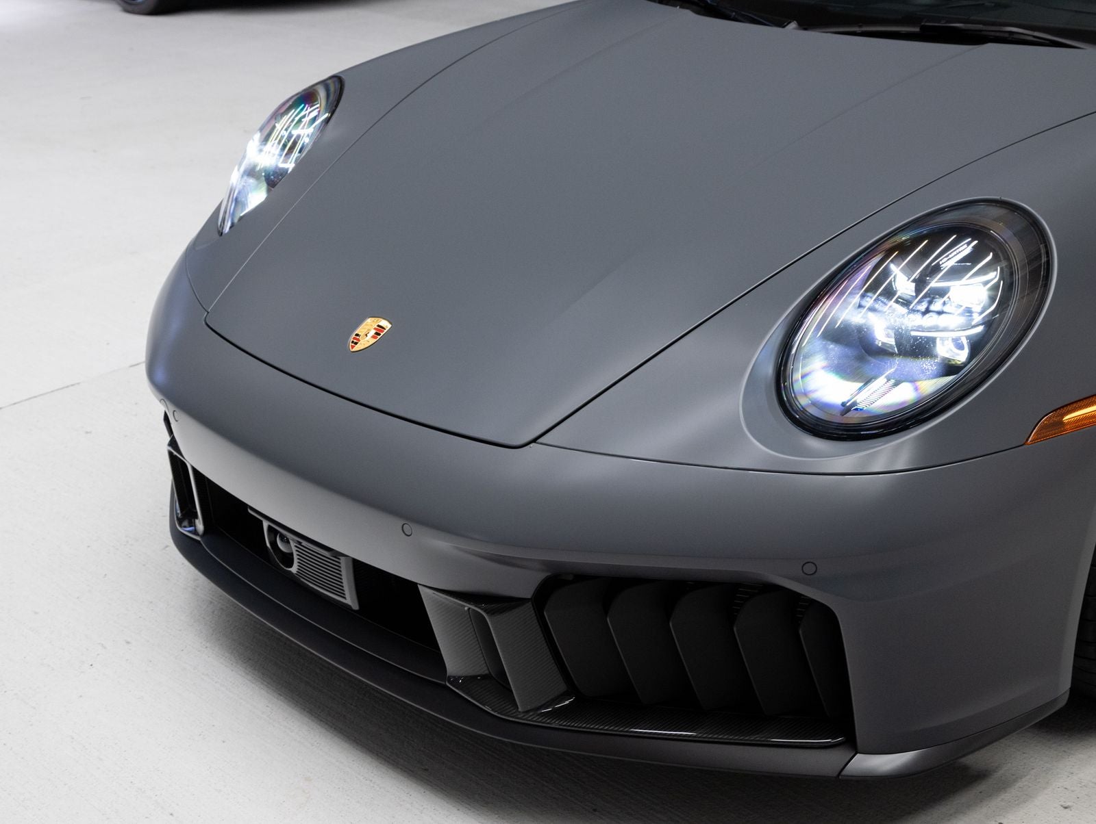 2025 Porsche 911 Carrera GTS Cabriolet