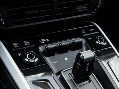 2025 Porsche 911 Carrera GTS Cabriolet