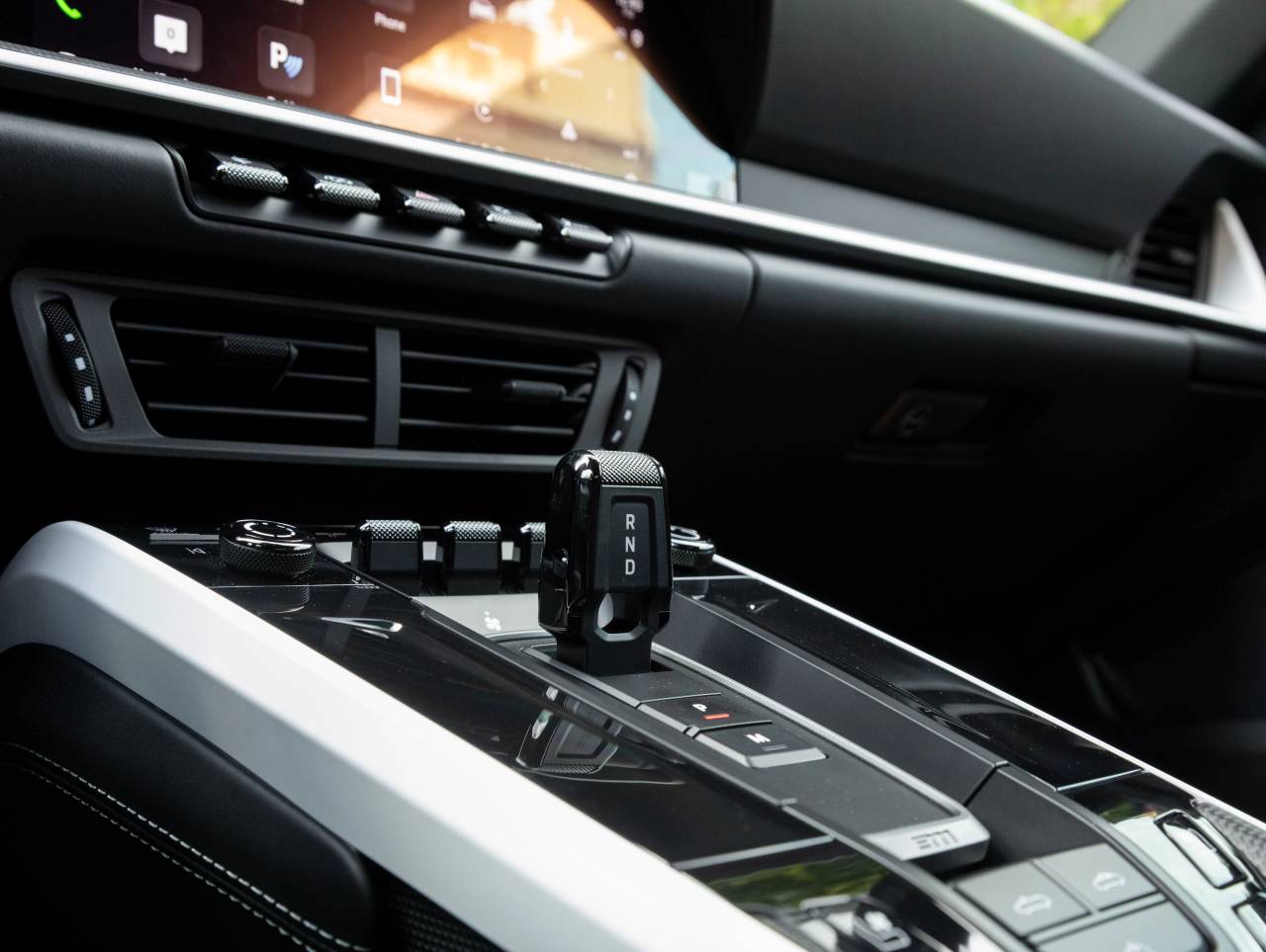 2025 Porsche 911 Carrera GTS Cabriolet