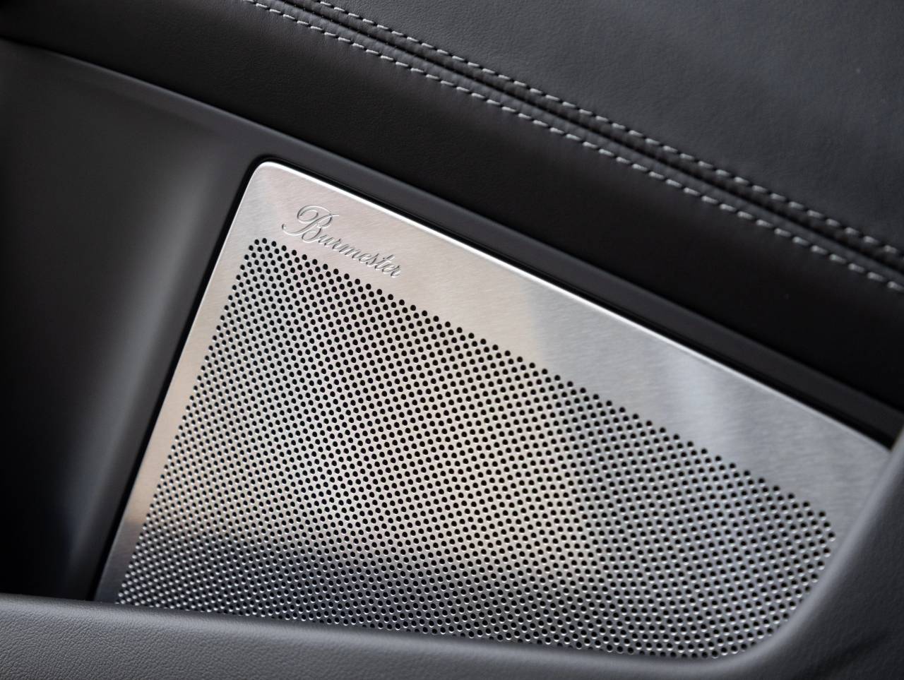 2025 Porsche 911 Carrera GTS Cabriolet