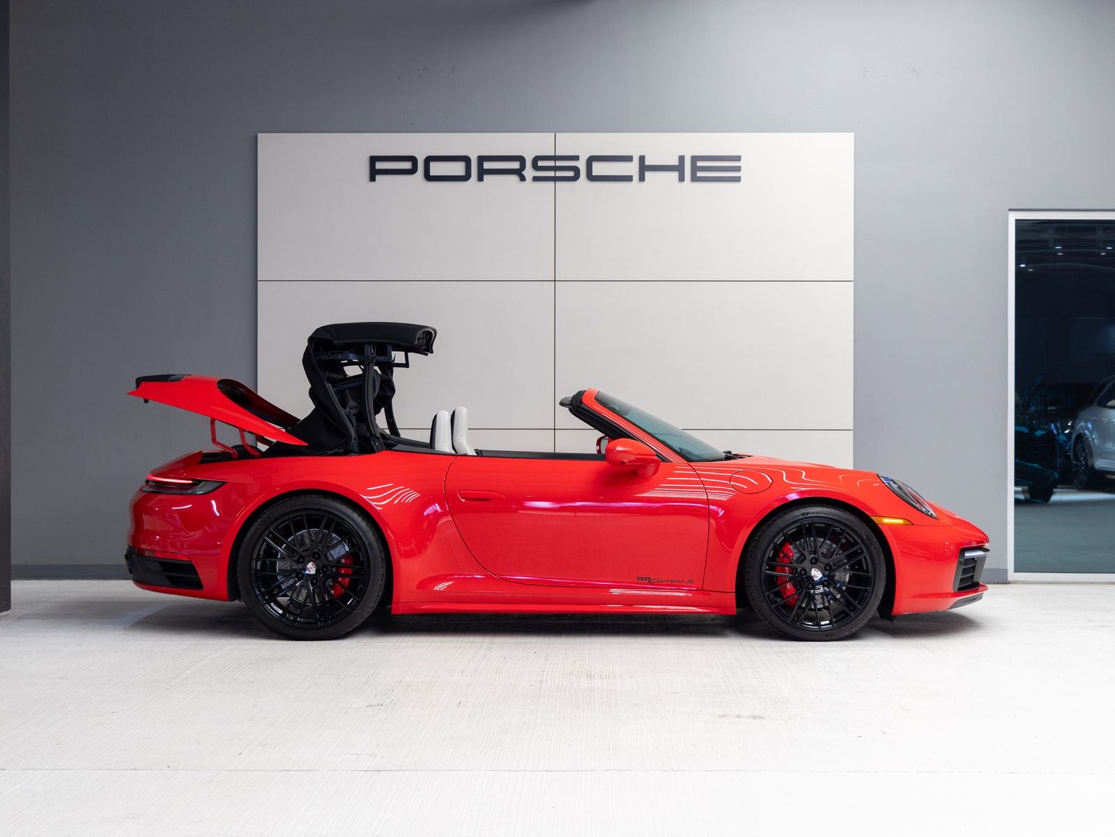 2023 Porsche 911 911 Carrera S Cabriolet (MY23)