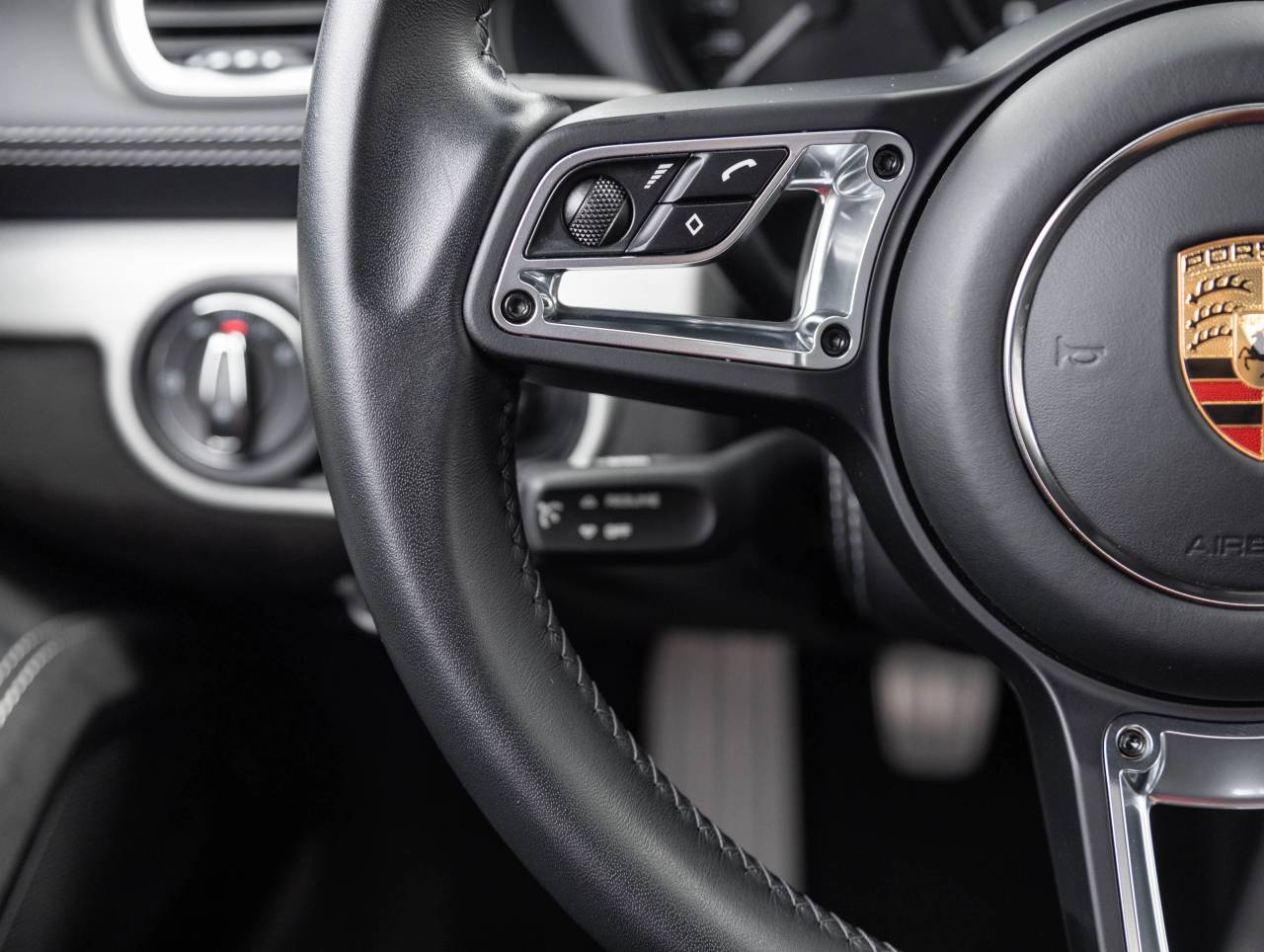 2023 Porsche 718 718 Spyder (MY23)