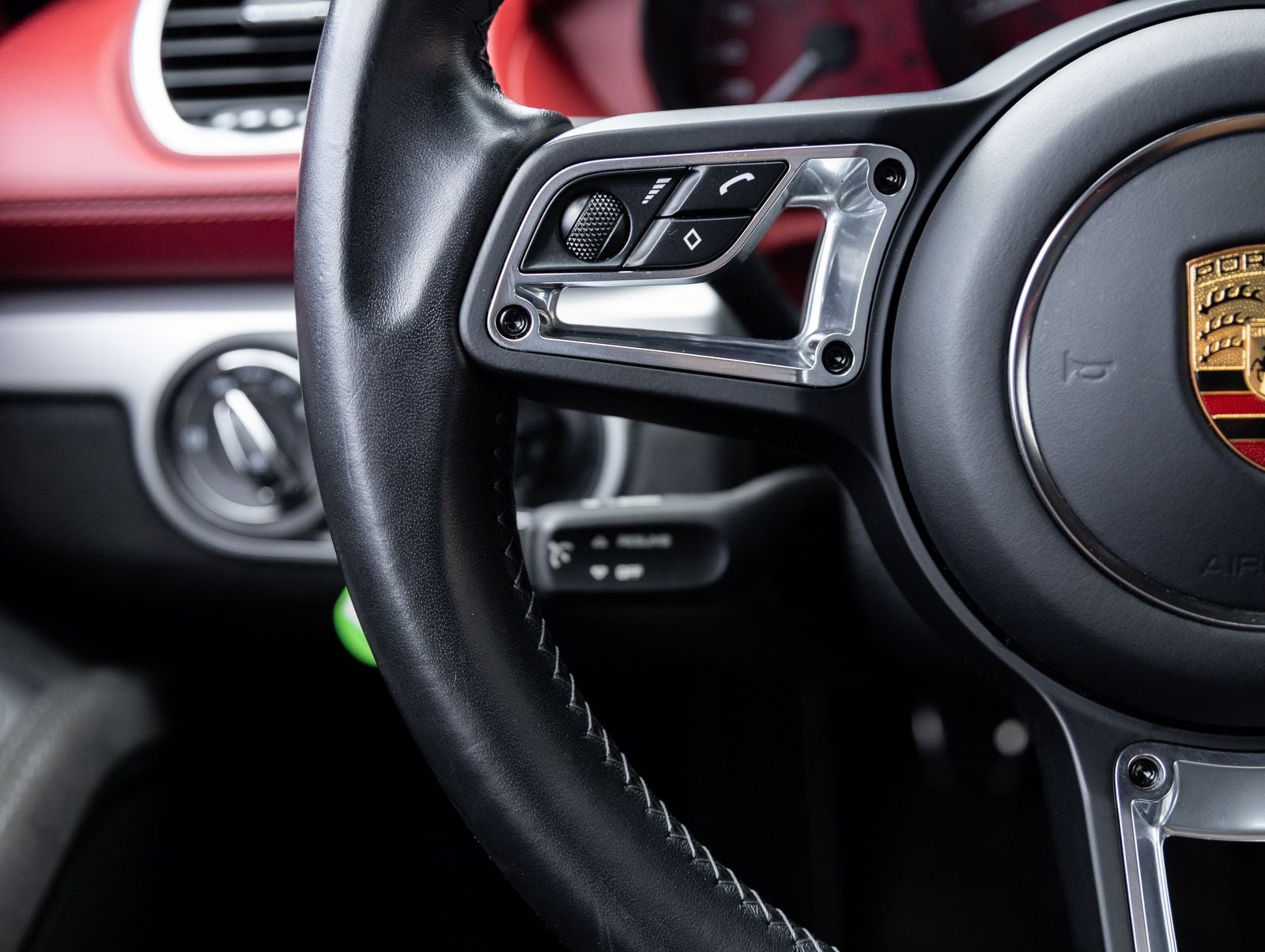2021 Porsche 718 Spyder