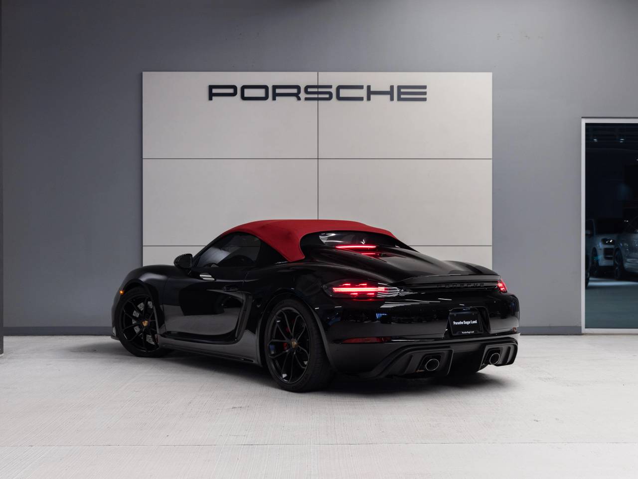 2021 Porsche 718 Spyder