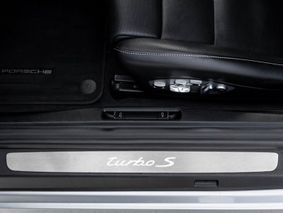 2018 Porsche 911 911 Turbo S Cabriolet