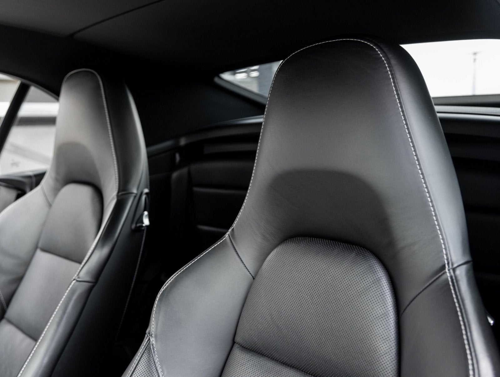 2018 Porsche 911 911 Turbo S Cabriolet