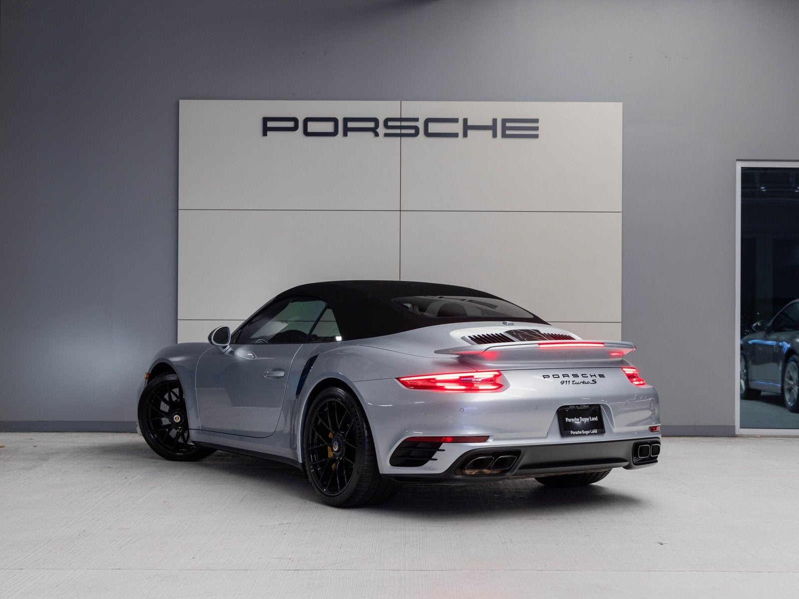 2018 Porsche 911 911 Turbo S Cabriolet