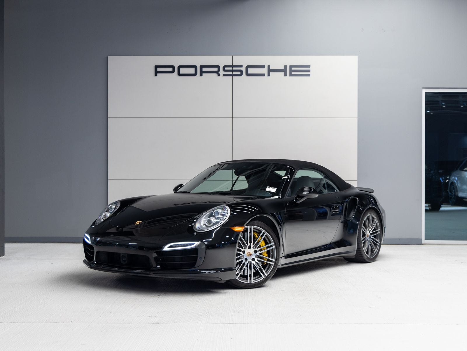 2014 Porsche 911 911 Turbo S Cabriolet