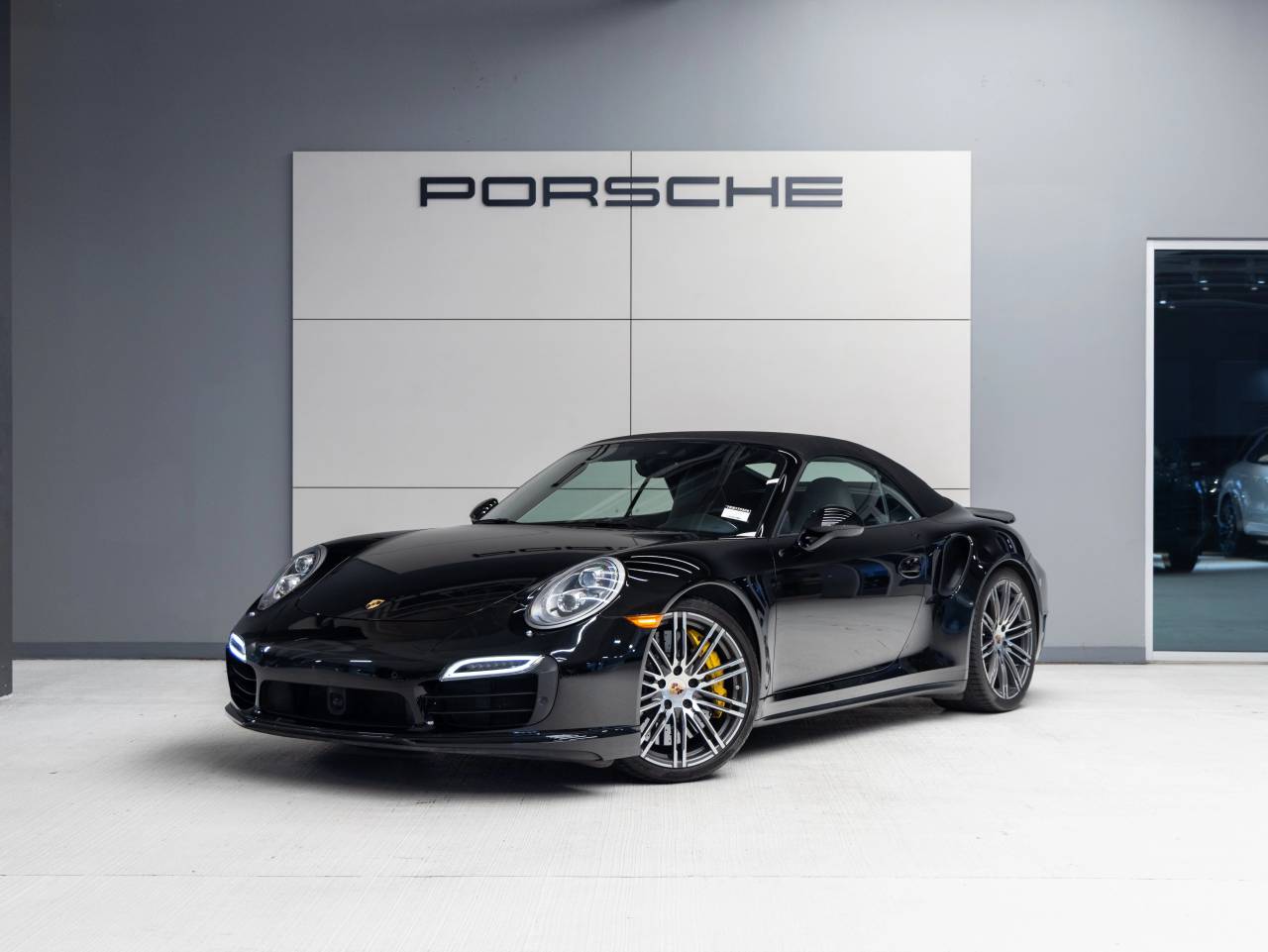 2014 Porsche 911 911 Turbo S Cabriolet