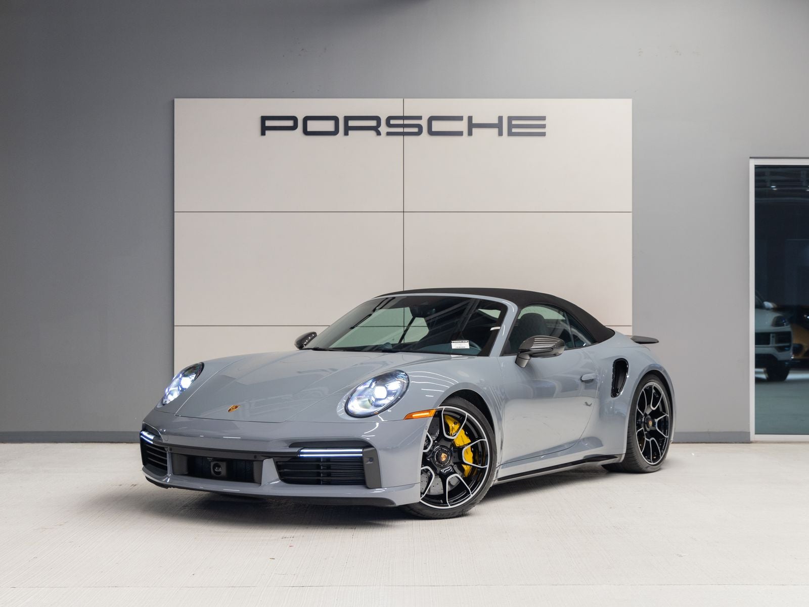 2024 Porsche 911 911 Turbo S Cabriolet (MY24)