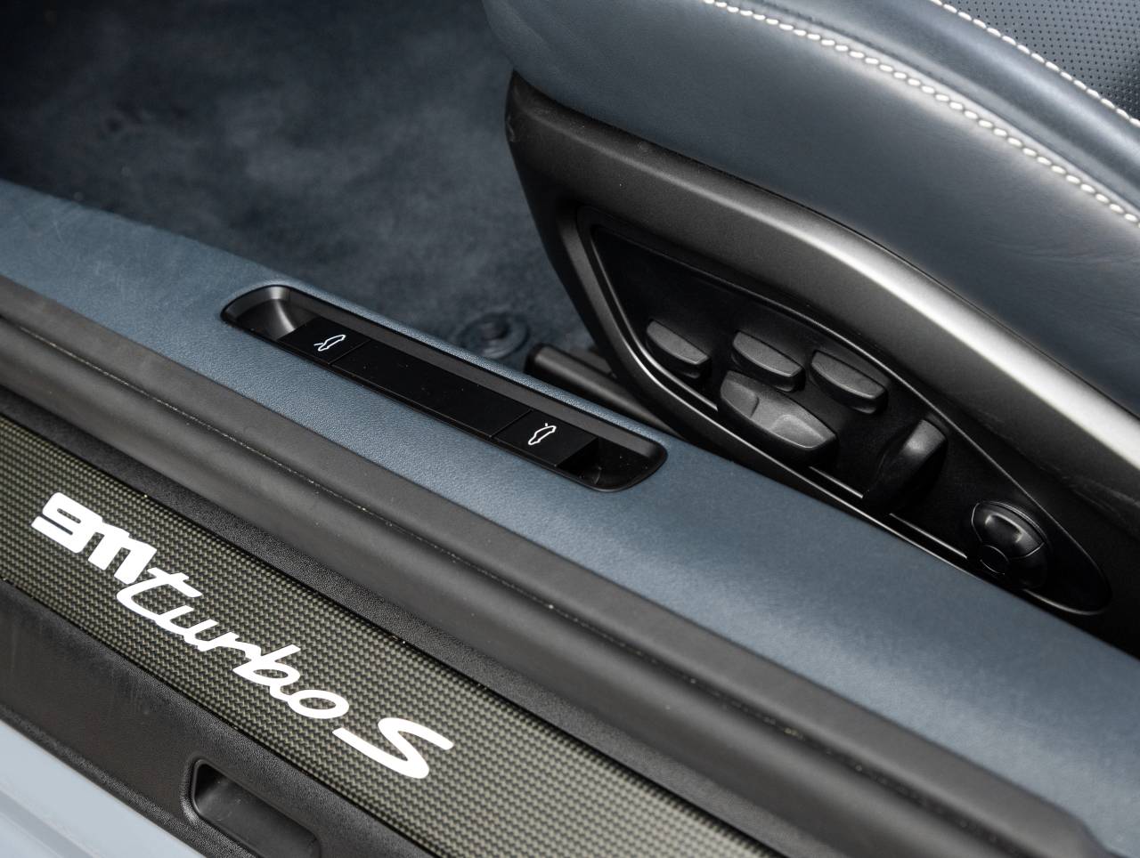 2024 Porsche 911 911 Turbo S Cabriolet (MY24)