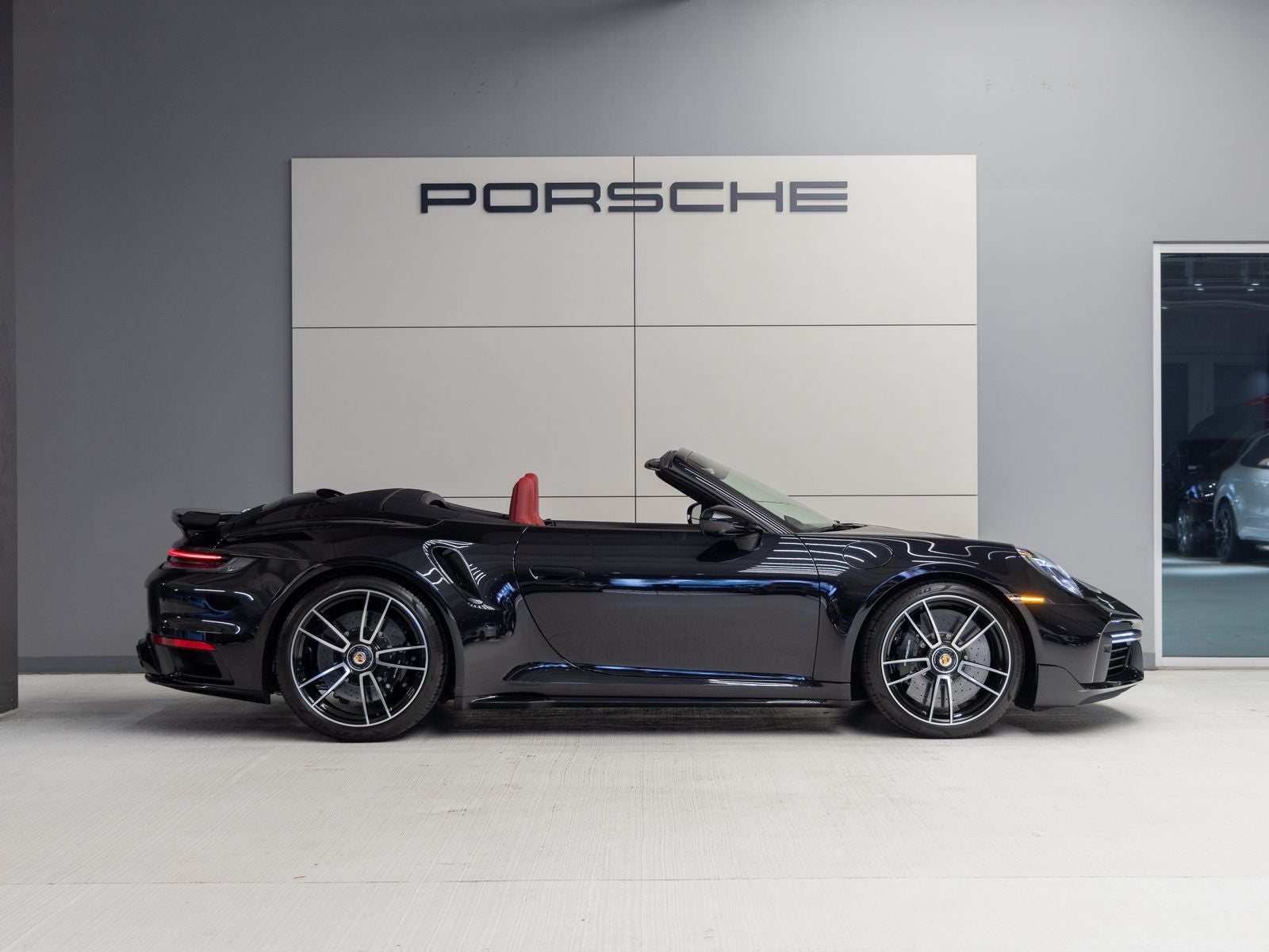 2025 Porsche 911 911 Turbo S Cabriolet