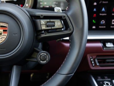 2025 Porsche 911 911 Turbo S Cabriolet