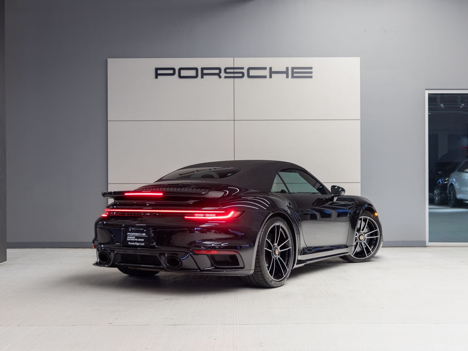 2025 Porsche 911 911 Turbo S Cabriolet