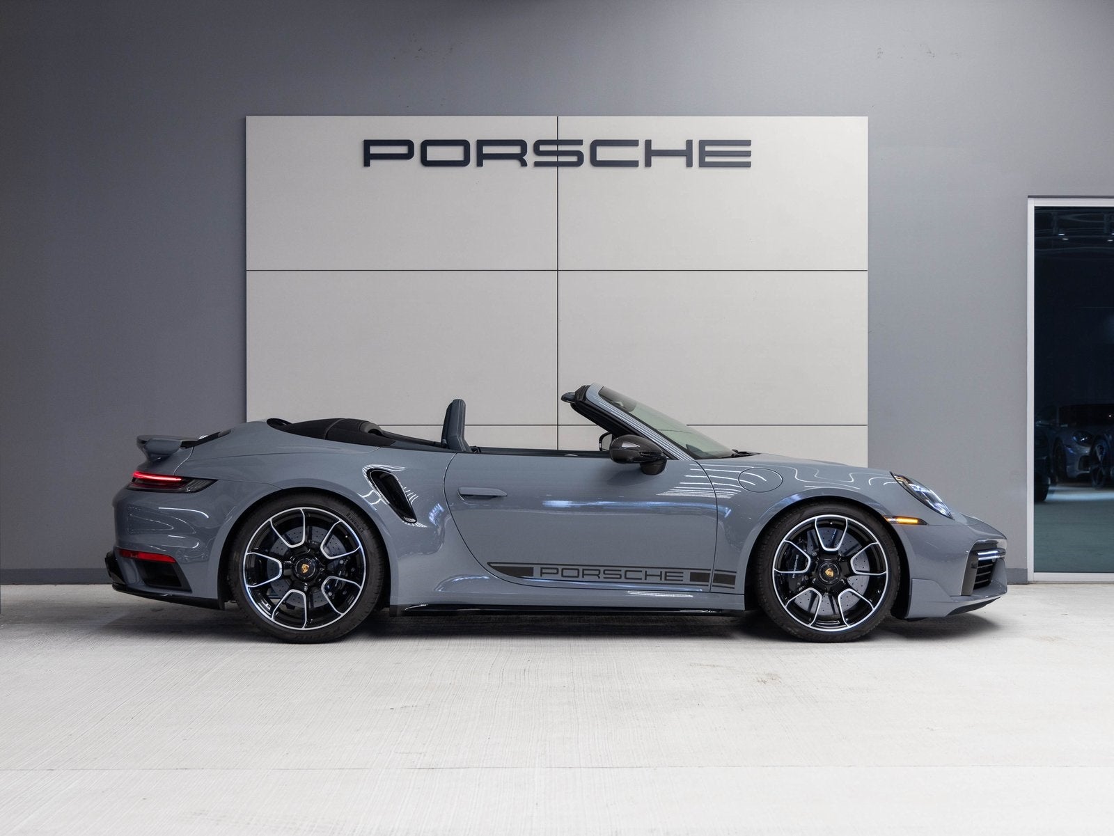 2025 Porsche 911 911 Turbo S Cabriolet