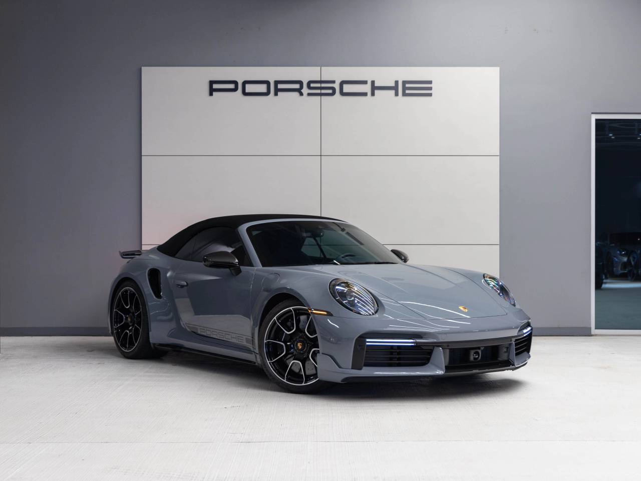 2025 Porsche 911 911 Turbo S Cabriolet