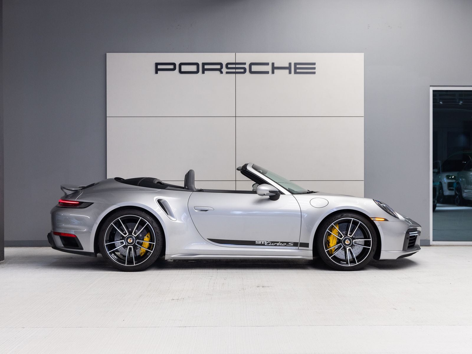 2023 Porsche 911 Turbo S