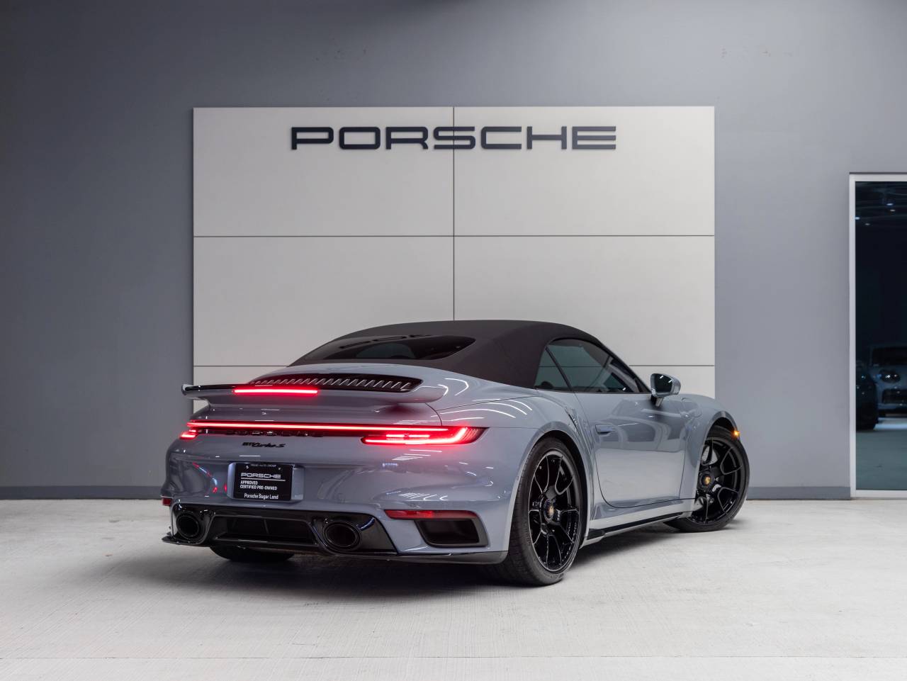 2024 Porsche 911 911 Turbo S Cabriolet (MY24)