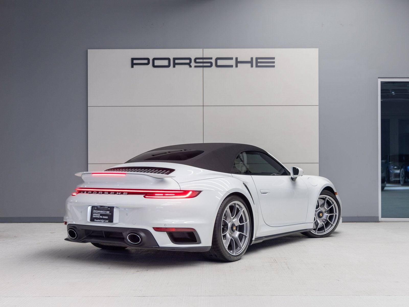 2024 Porsche 911 911 Turbo S Cabriolet (MY24)