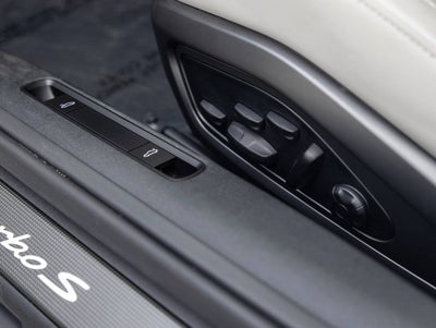 2024 Porsche 911 911 Turbo S Cabriolet (MY24)