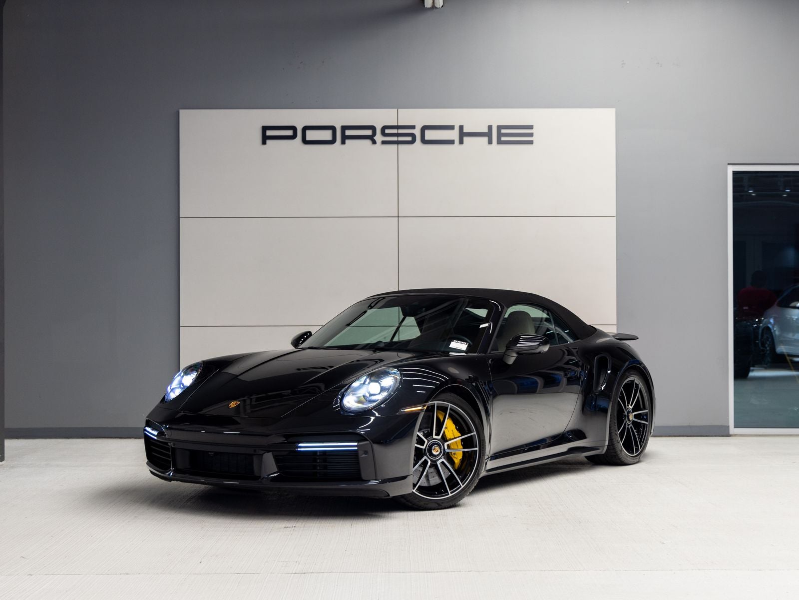 2024 Porsche 911 911 Turbo S Cabriolet (MY24)