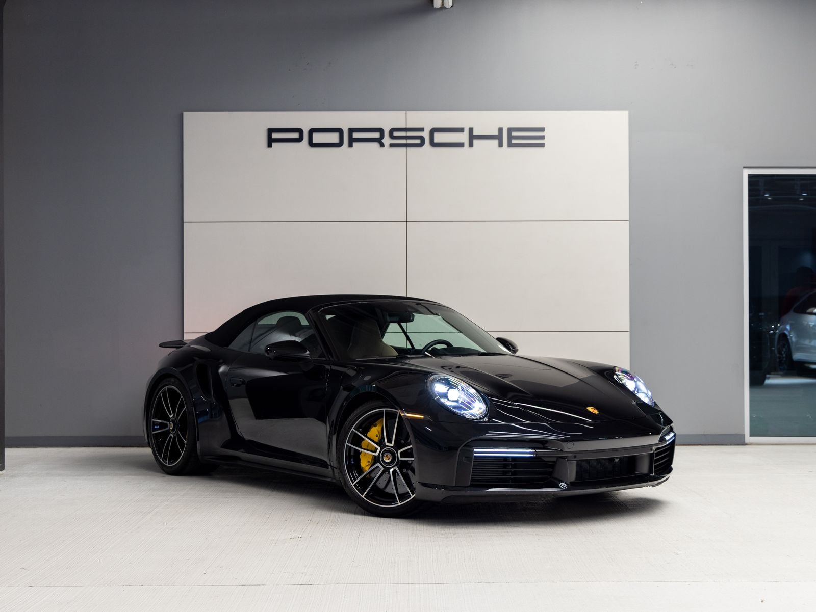 2024 Porsche 911 911 Turbo S Cabriolet (MY24)