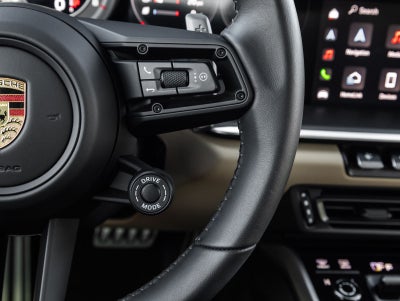 2024 Porsche 911 911 Turbo S Cabriolet (MY24)