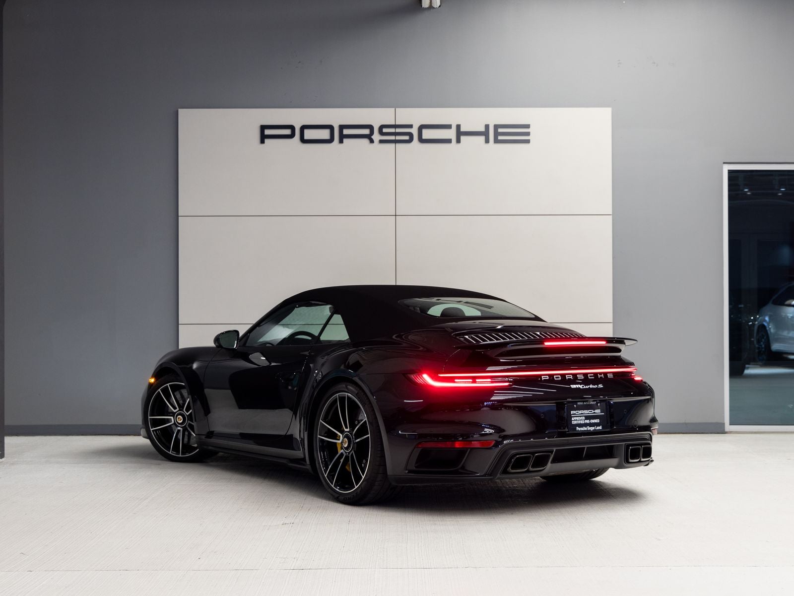 2024 Porsche 911 911 Turbo S Cabriolet (MY24)