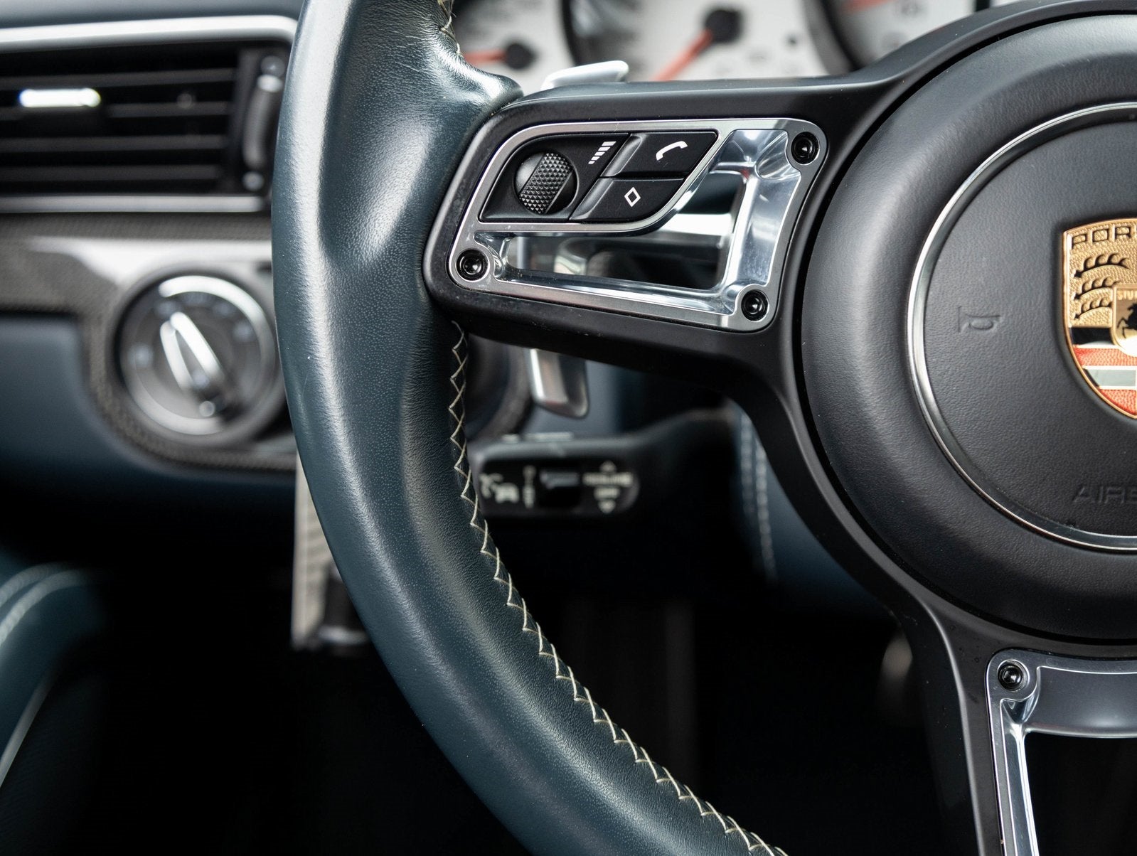 2019 Porsche 911 911 Turbo S Cabriolet