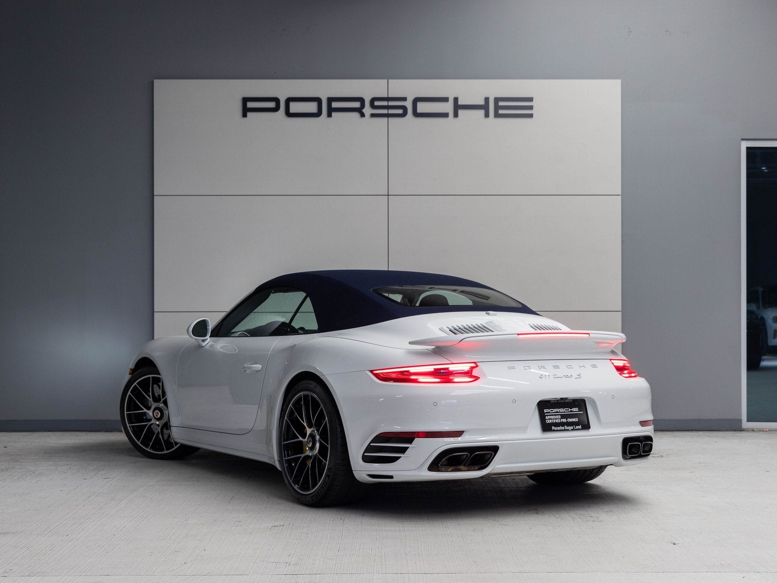 2019 Porsche 911 911 Turbo S Cabriolet
