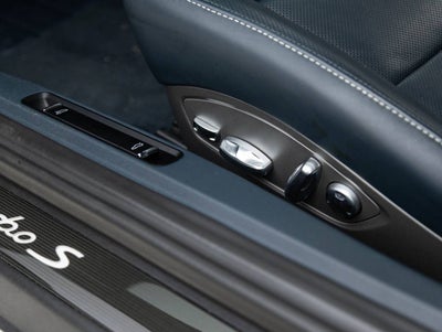 2019 Porsche 911 911 Turbo S Cabriolet