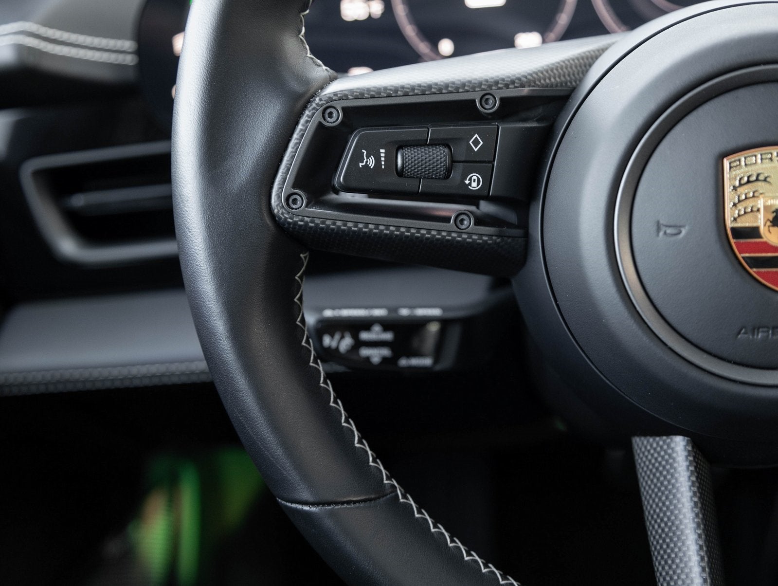 2024 Porsche Taycan Taycan GTS Sport Turismo (MY24)