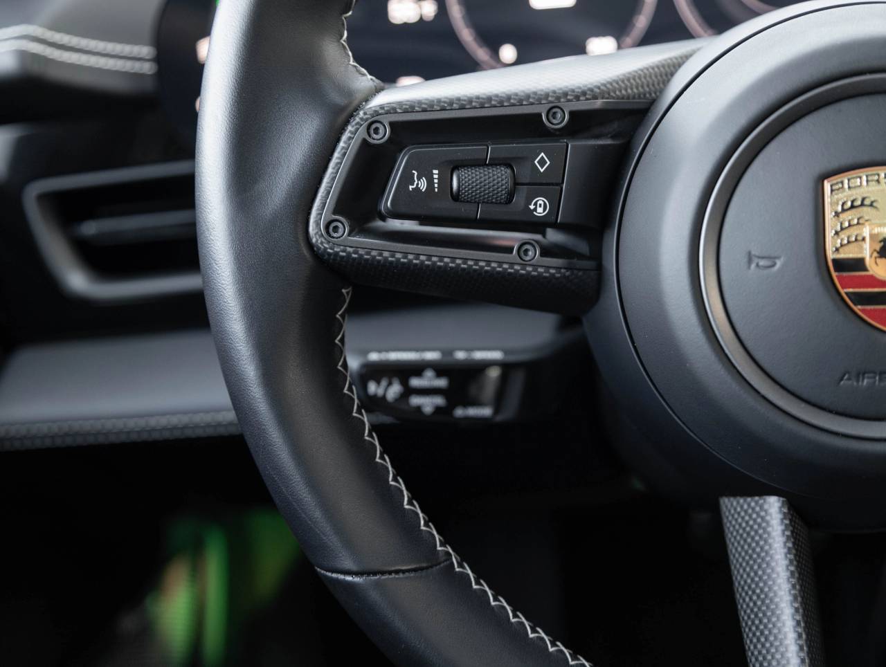 2024 Porsche Taycan Taycan GTS Sport Turismo (MY24)