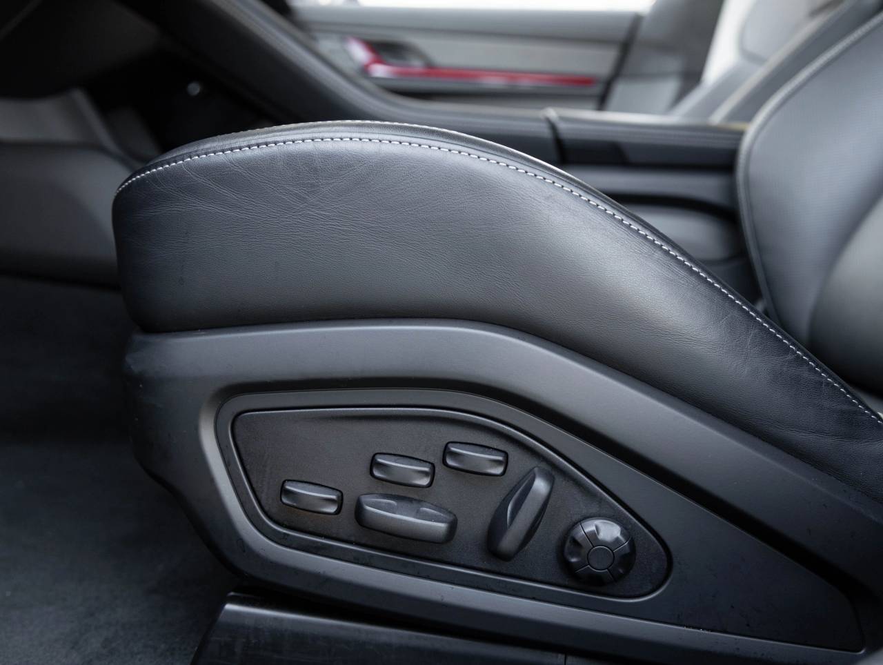 2024 Porsche Taycan Taycan GTS Sport Turismo (MY24)