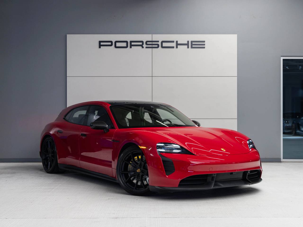 2024 Porsche Taycan Taycan GTS Sport Turismo (MY24)