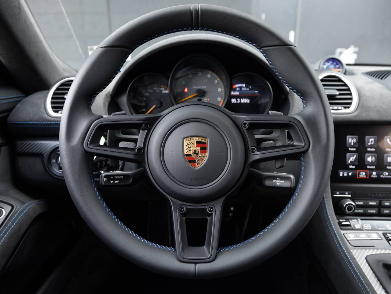 2025 Porsche 718 Spyder RS
