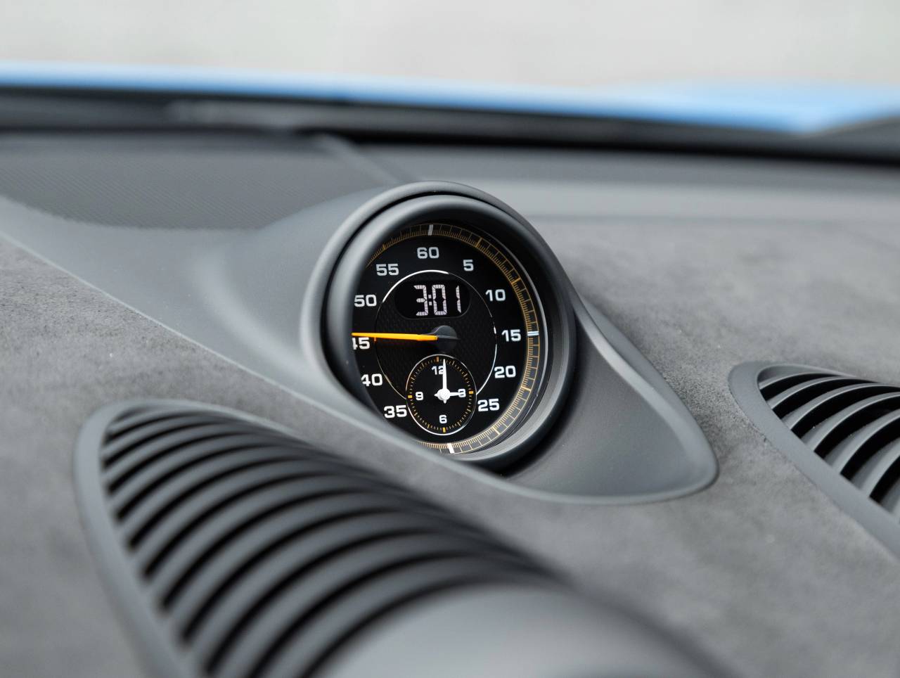 2025 Porsche 718 Spyder RS