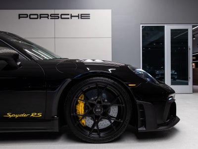 2025 Porsche 718 718 Spyder RS