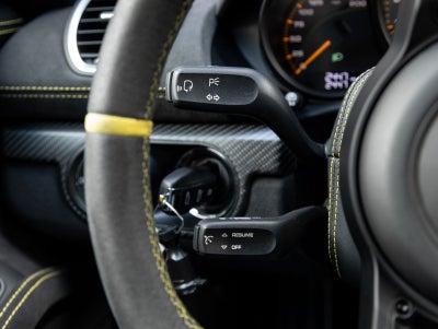 2025 Porsche 718 718 Spyder RS