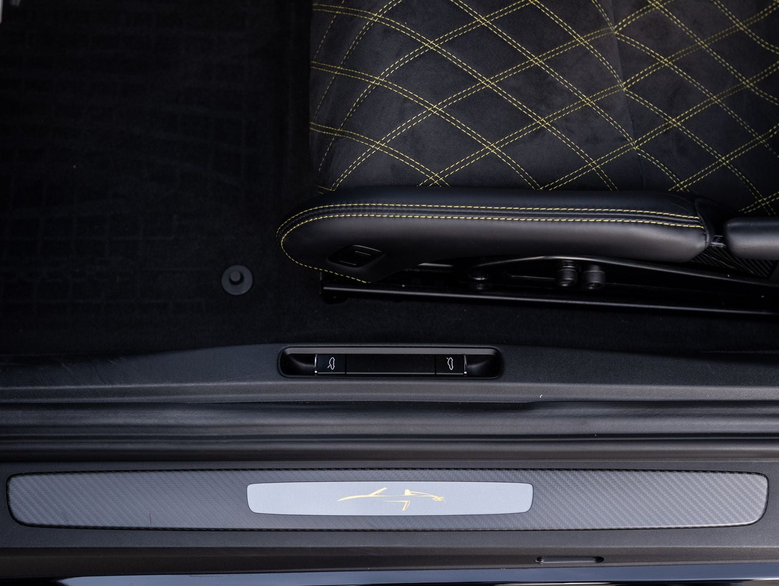 2025 Porsche 718 718 Spyder RS