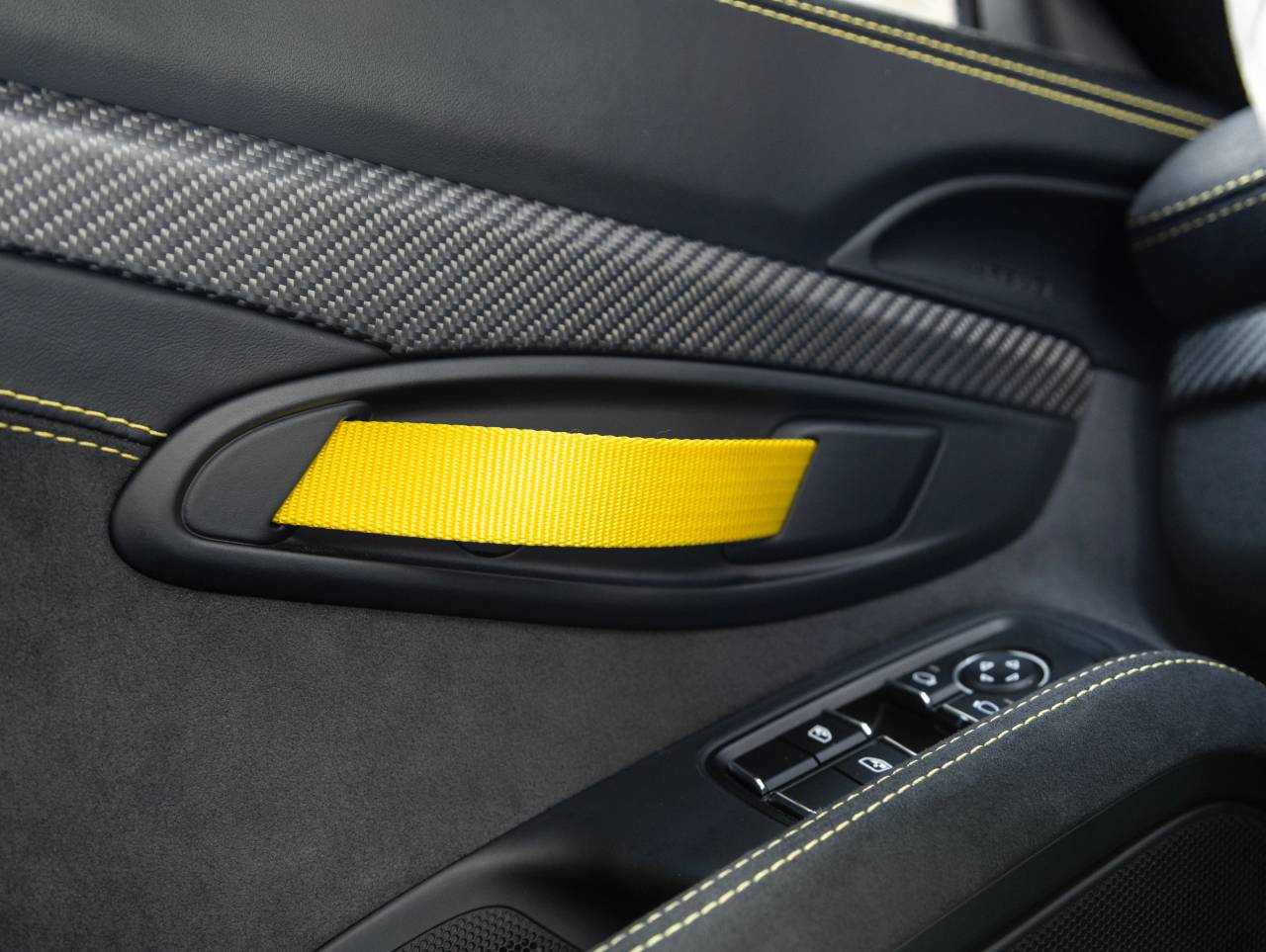 2025 Porsche 718 718 Spyder RS