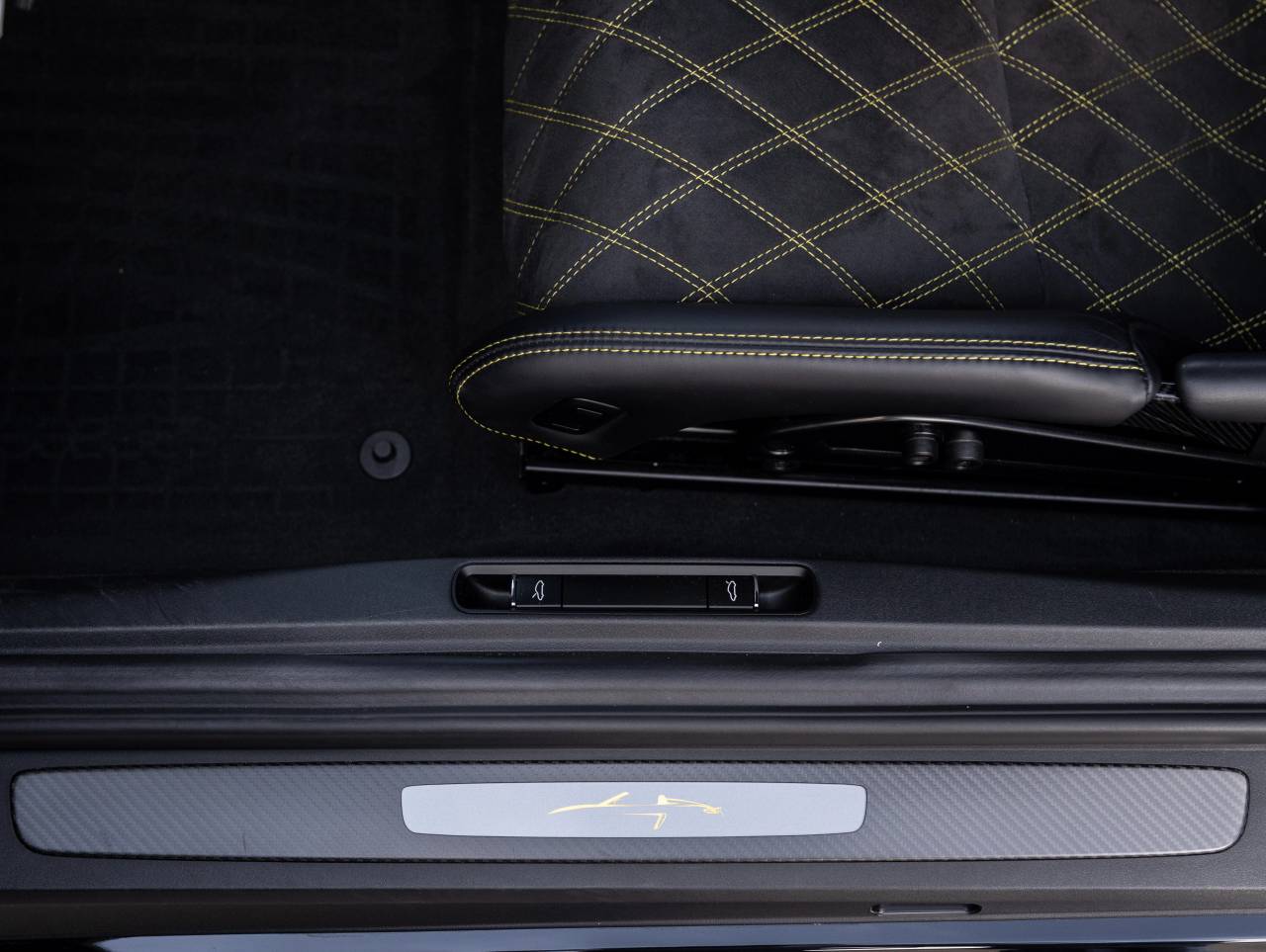 2025 Porsche 718 718 Spyder RS