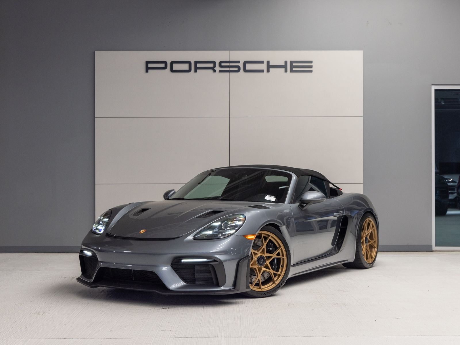 2024 Porsche 718 Spyder RS