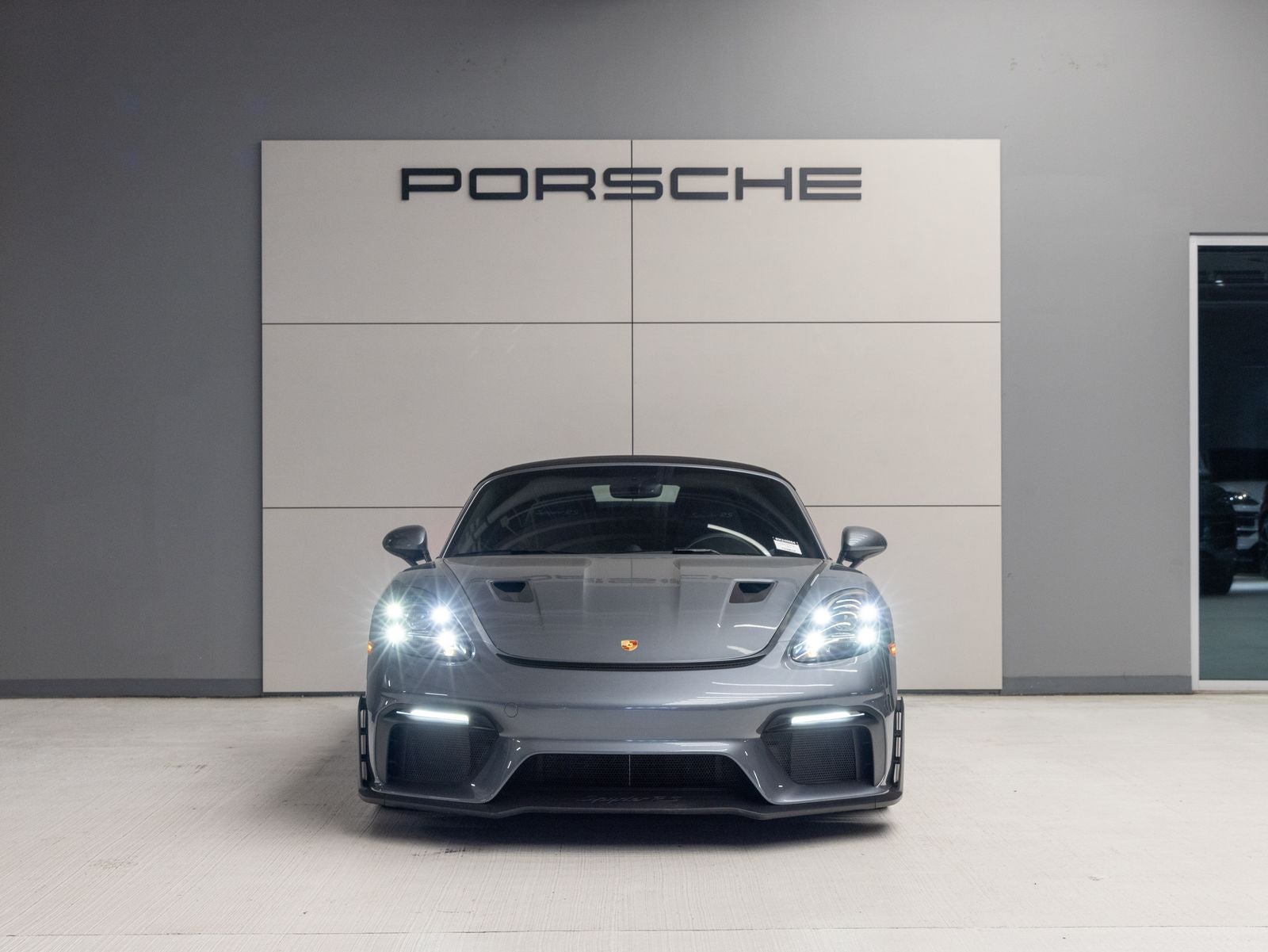 2024 Porsche 718 Spyder RS