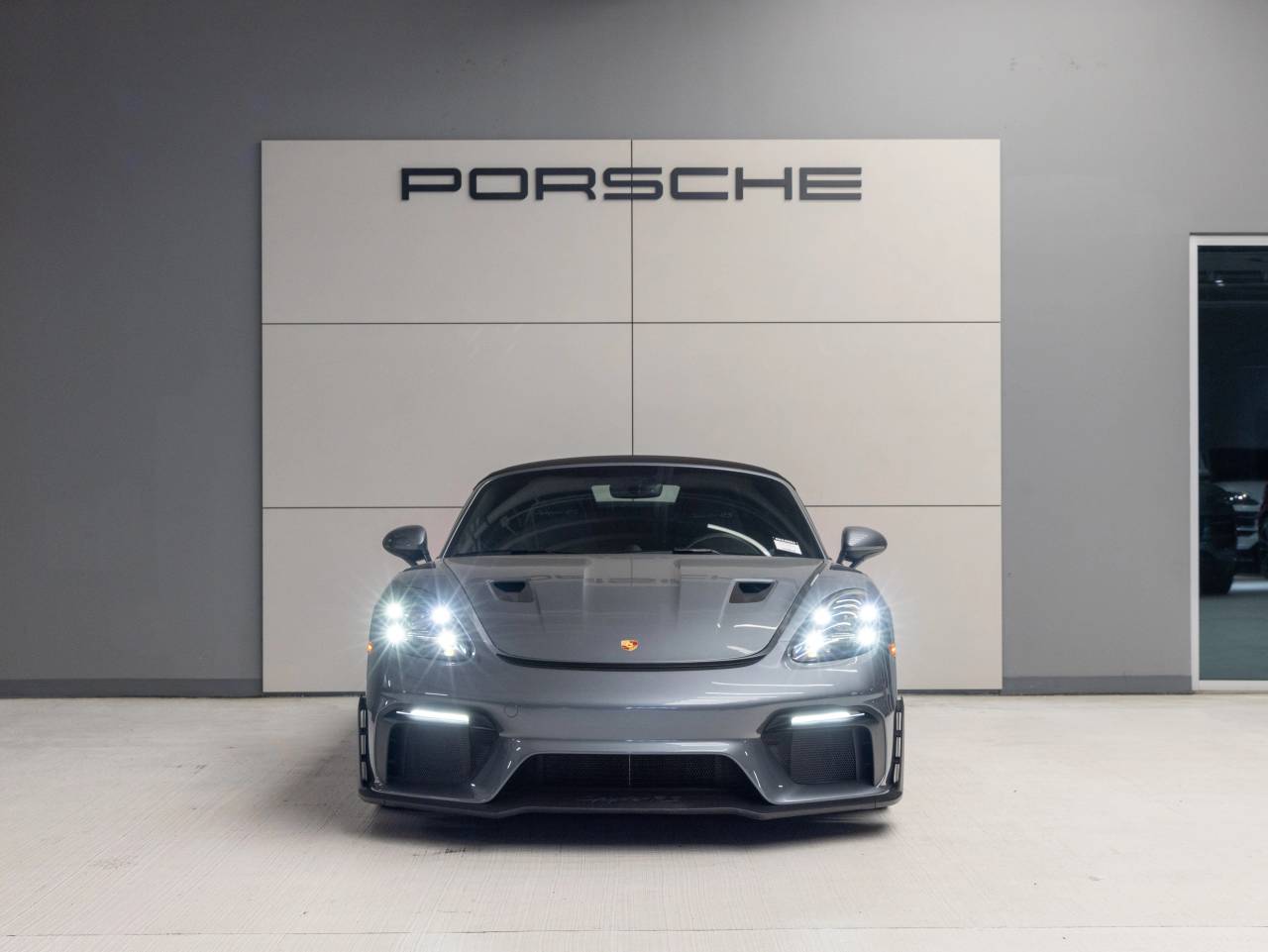 2024 Porsche 718 Spyder RS