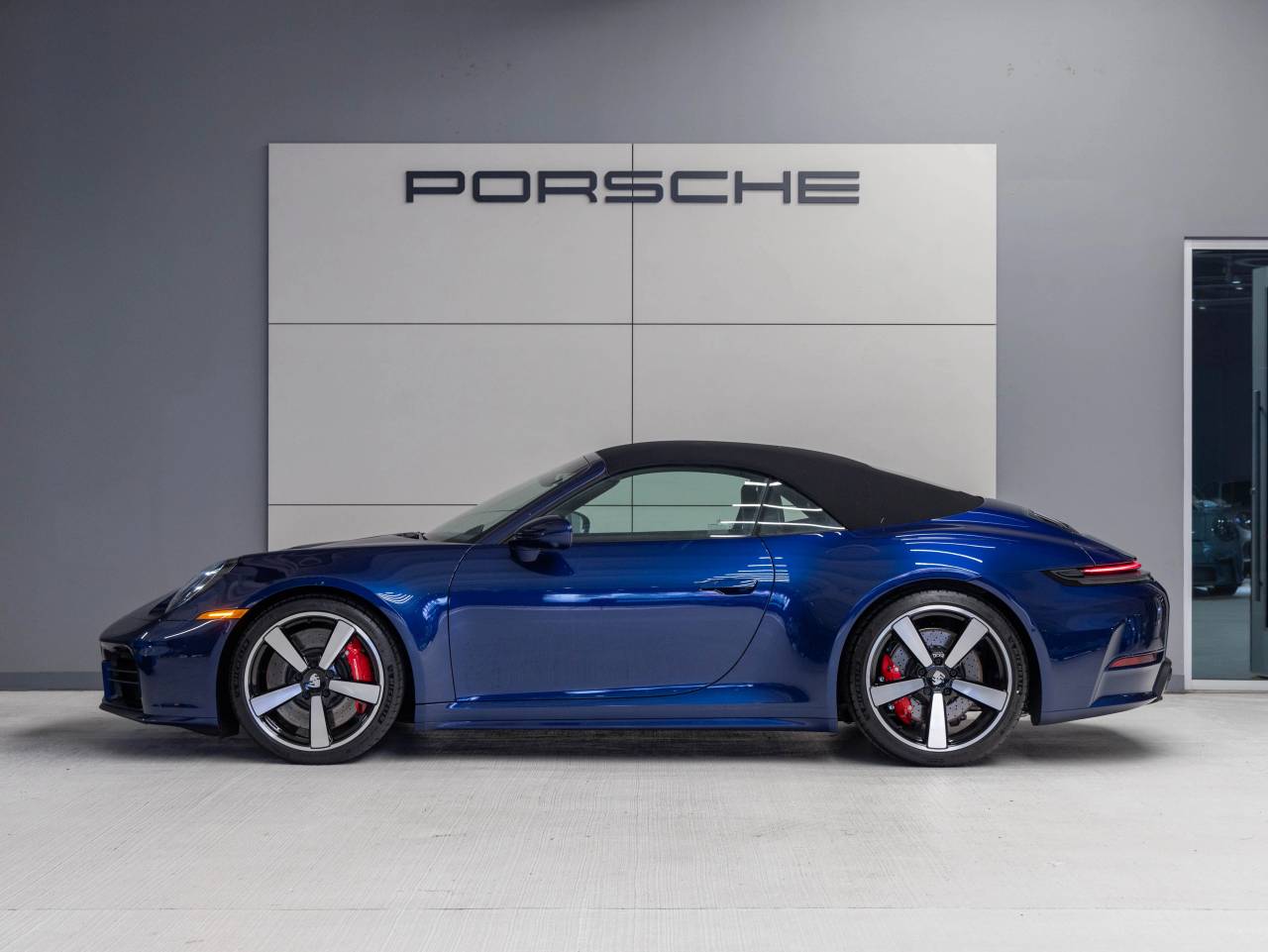 2026 Porsche 911 911 Carrera 4S Cabriolet