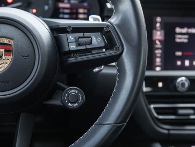 2024 Porsche Macan Macan T (MY24)